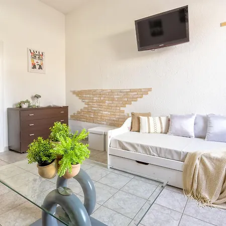 La Delfina By Interhome Golfo Aranci