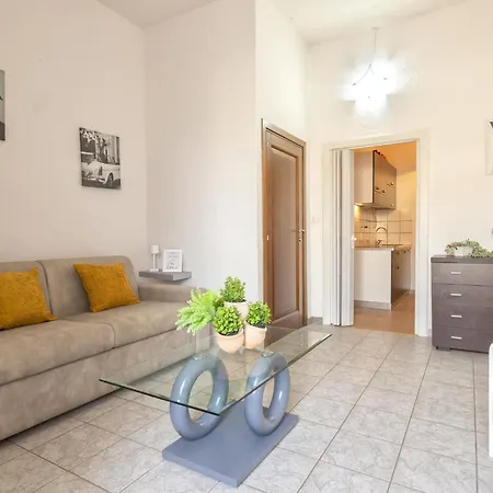 Appartement La Delfina By Interhome